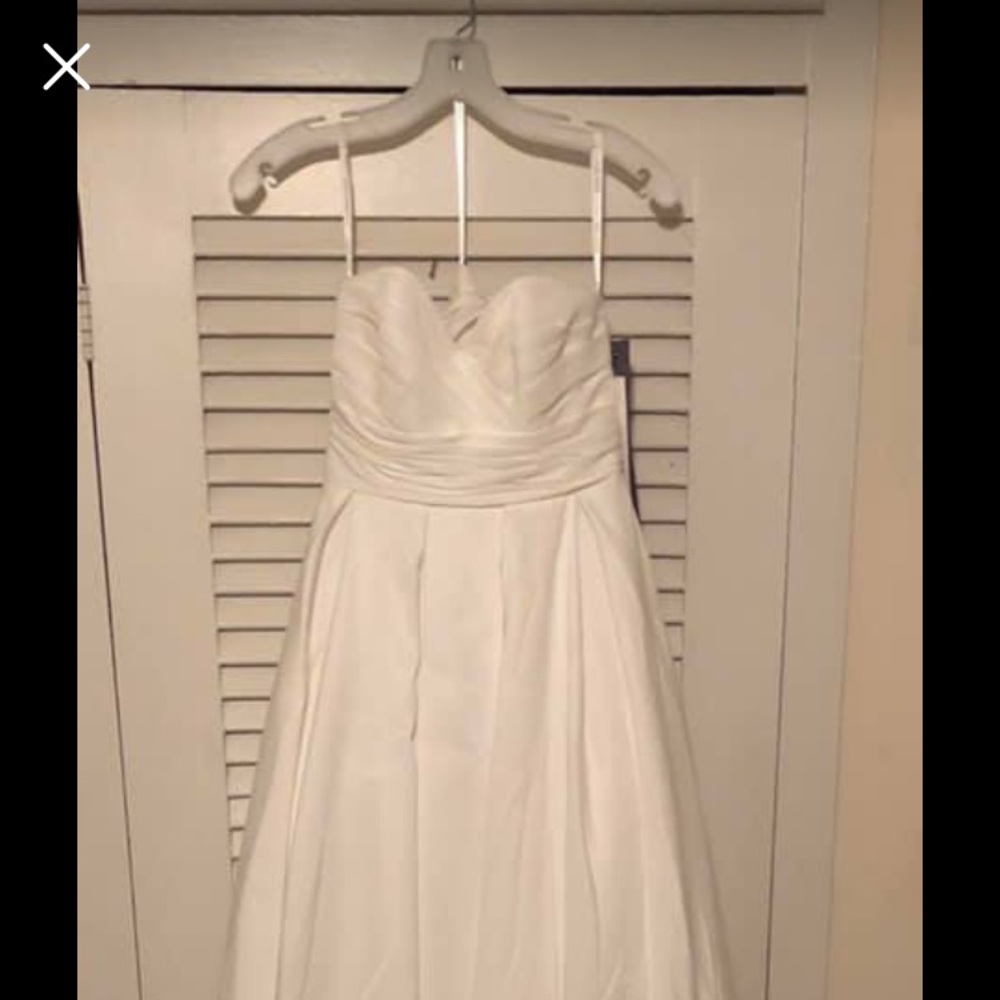 Wedding Gown With Pockets!